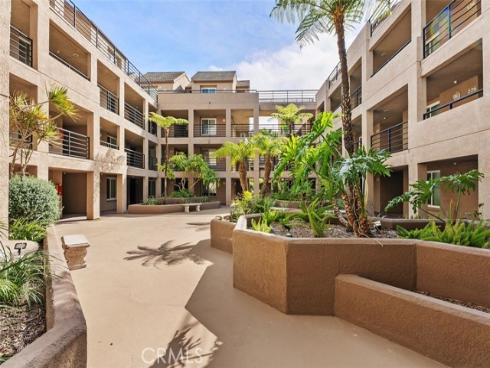 1200  Pacific Coast  121  Highway, Huntington Beach, CA