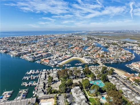 4232  Calhoun  , Huntington Beach, CA