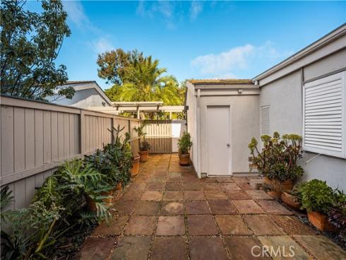 19731  Shorecliff  , Huntington Beach, CA