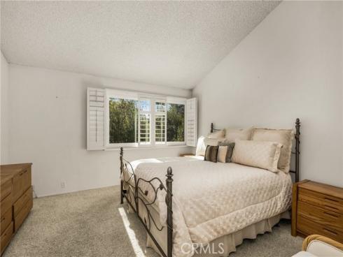 19731  Shorecliff  , Huntington Beach, CA