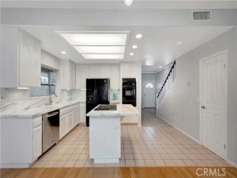 1208  California   Street, Huntington Beach, CA