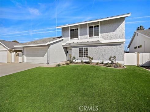 5711  Rogers   Drive, Huntington Beach, CA