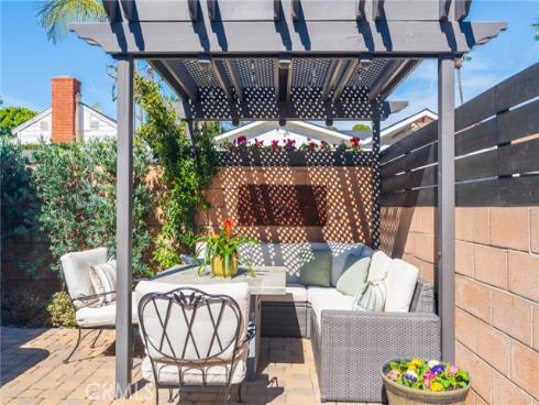 813  13th Street  , Huntington Beach, CA