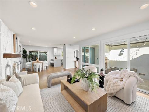 9441  Iolani   Circle, Huntington Beach, CA