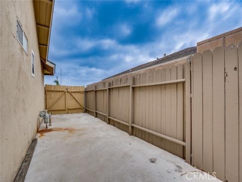 15501  Eliot  , Huntington Beach, CA