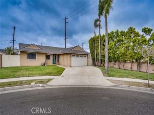 15501  Eliot  , Huntington Beach, CA