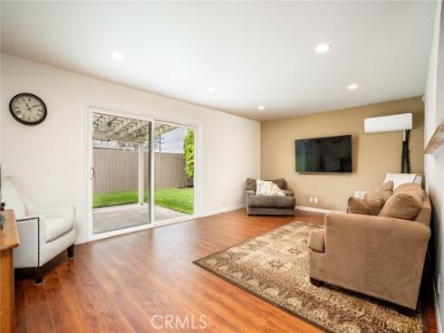 15501  Eliot  , Huntington Beach, CA