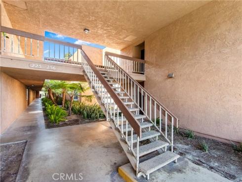 6600  Warner  241 , Huntington Beach, CA