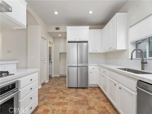 16841  Roosevelt  , Huntington Beach, CA