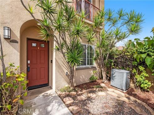 16841  Roosevelt  , Huntington Beach, CA