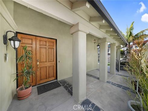 16672 Bolero Ln , Huntington Beach, CA
