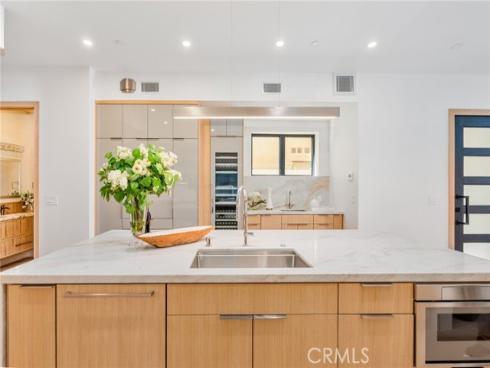 520  11th   Street, Huntington Beach, CA