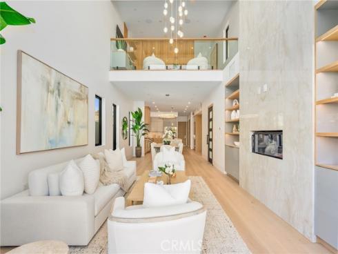 520  11th   Street, Huntington Beach, CA