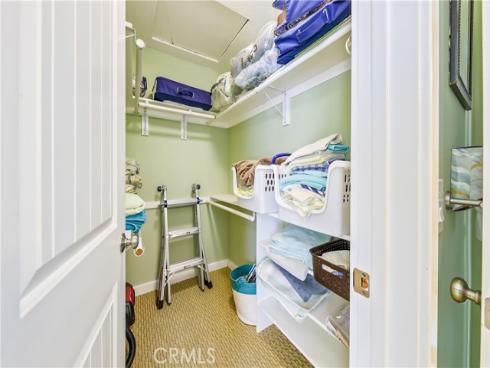 4561  Warner  302 , Huntington Beach, CA