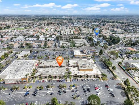 4561  Warner  302 , Huntington Beach, CA