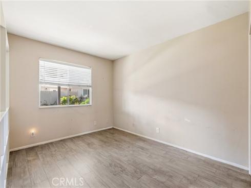 21135  Freeport  , Huntington Beach, CA