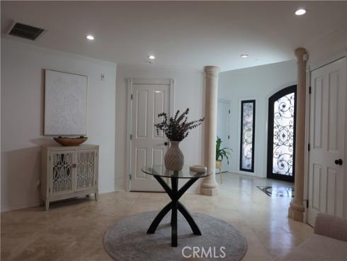 16802  Kamalii  , Huntington Beach, CA