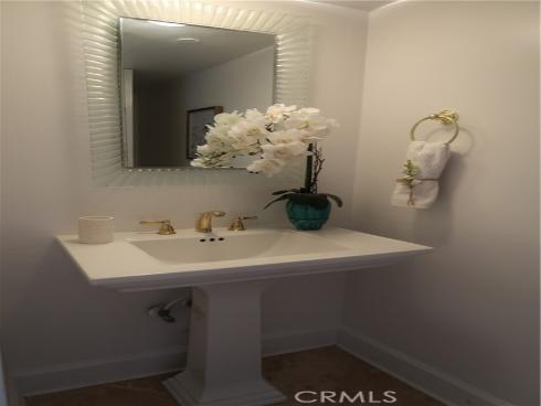 16802  Kamalii  , Huntington Beach, CA