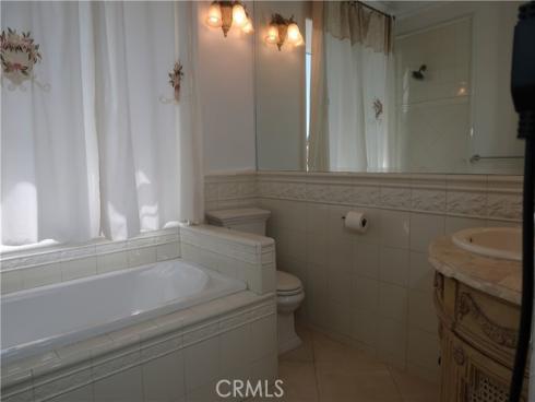 16802  Kamalii  , Huntington Beach, CA