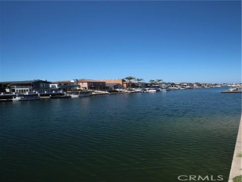 16802  Kamalii  , Huntington Beach, CA