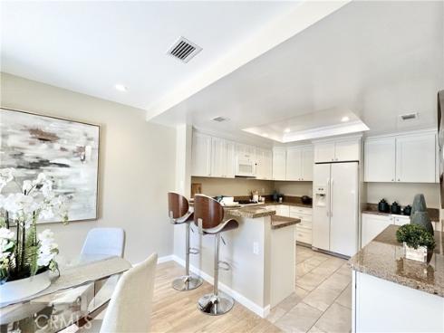 8466  Idlewild  , Huntington Beach, CA