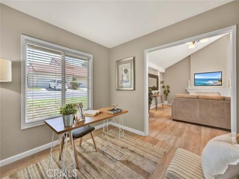 8466  Idlewild  , Huntington Beach, CA