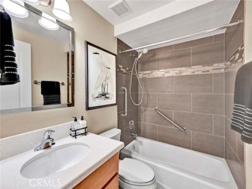 8466  Idlewild  , Huntington Beach, CA