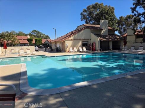 8466  Idlewild  , Huntington Beach, CA