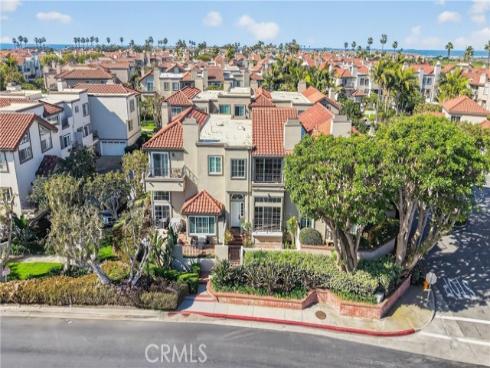 19282  Torreypines  , Huntington Beach, CA