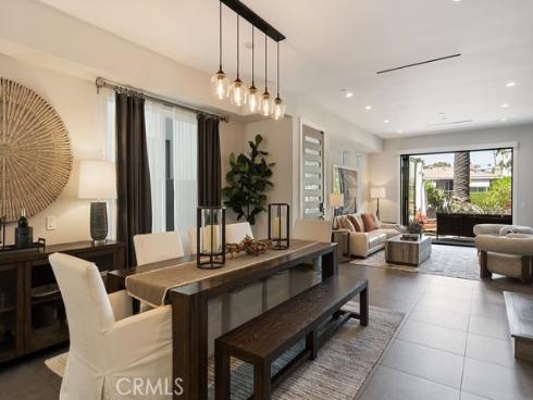 624  14th   Street, Huntington Beach, CA