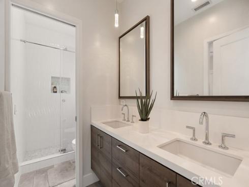 624  14th   Street, Huntington Beach, CA