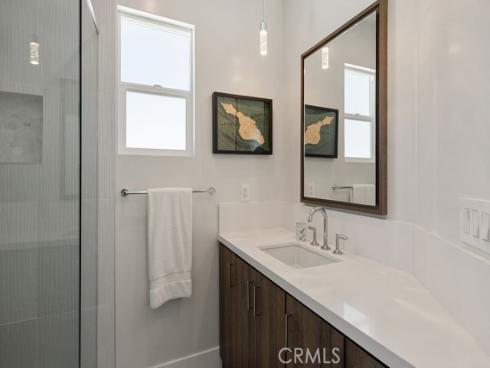 624  14th   Street, Huntington Beach, CA