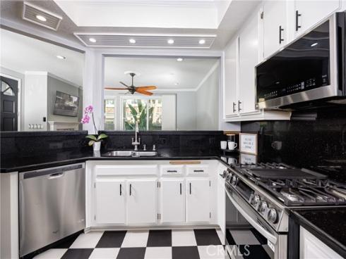 7291  Coho Dr  105 , Huntington Beach, CA