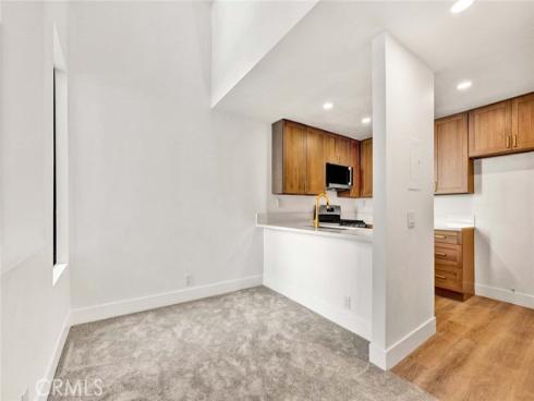 16960  Algonquin  3-204 , Huntington Beach, CA