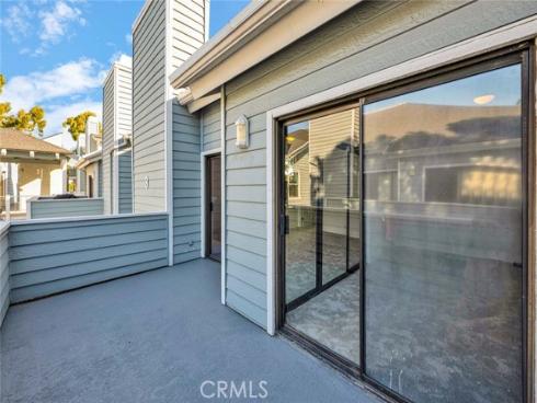 16960  Algonquin  3-204 , Huntington Beach, CA