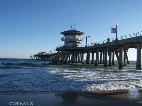 16960  Algonquin  3-204 , Huntington Beach, CA