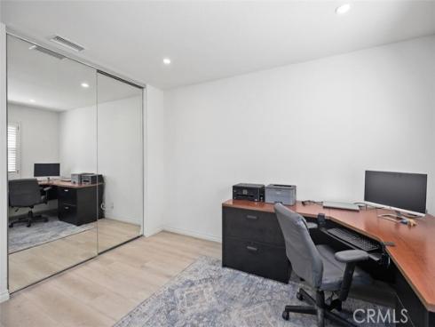 3581  Aquarius  , Huntington Beach, CA