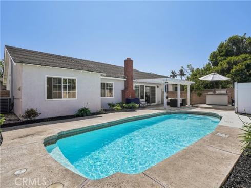 6461  Sundance  , Huntington Beach, CA