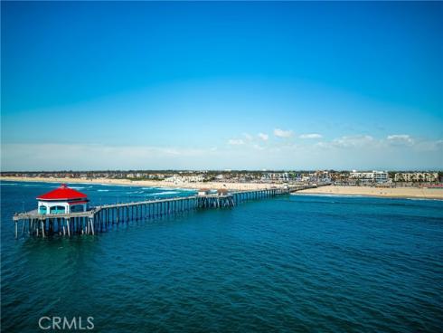 19275  Meadowood Circle  , Huntington Beach, CA