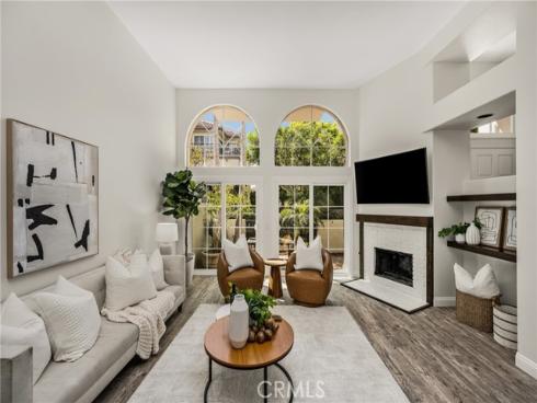 19275  Meadowood Circle  , Huntington Beach, CA