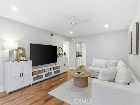 20962 Sandbar Lane 101