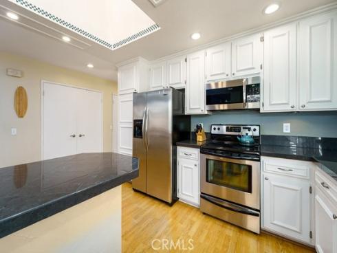 18011  Shoreview  , Huntington Beach, CA