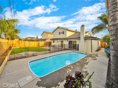 9301  Portsmouth   Drive, Huntington Beach, CA