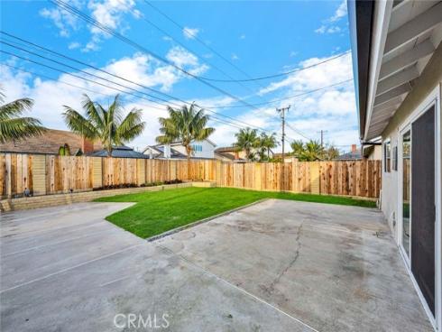 9301  Portsmouth   Drive, Huntington Beach, CA