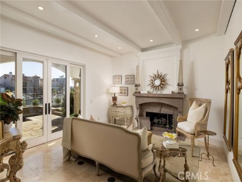 16111  Santa Barbara   Lane, Huntington Beach, CA