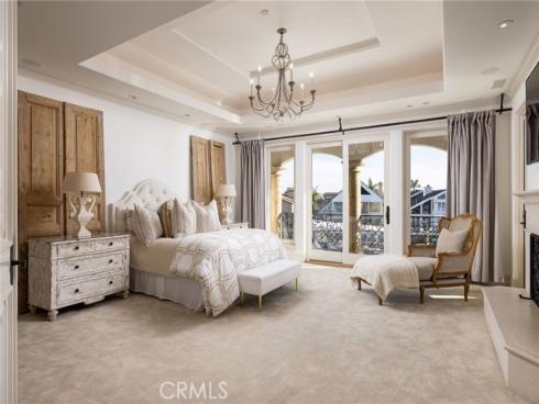 16111  Santa Barbara   Lane, Huntington Beach, CA