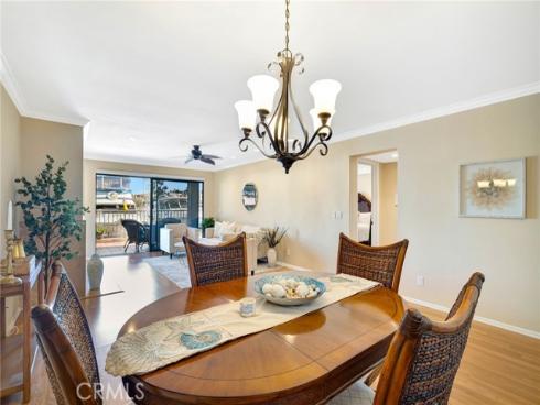 3207 Moritz 41 Drive, Huntington Beach, CA