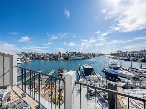 16114  Bonaire   Circle, Huntington Beach, CA