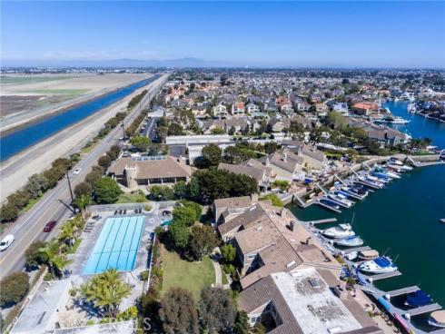 16114  Bonaire   Circle, Huntington Beach, CA