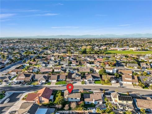 5552  Ridgebury   Drive, Huntington Beach, CA